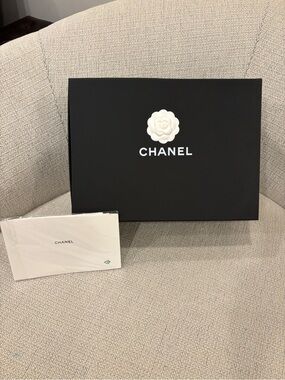 Chanel magnetic big box, tissue paper, booklet, camellia flower 16 x 12 x 7